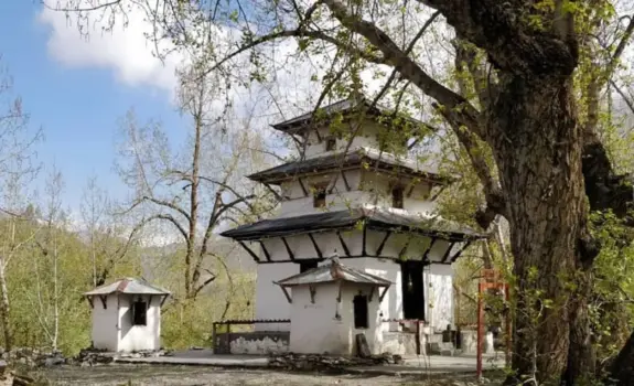Kathmandu to Muktinath Bus