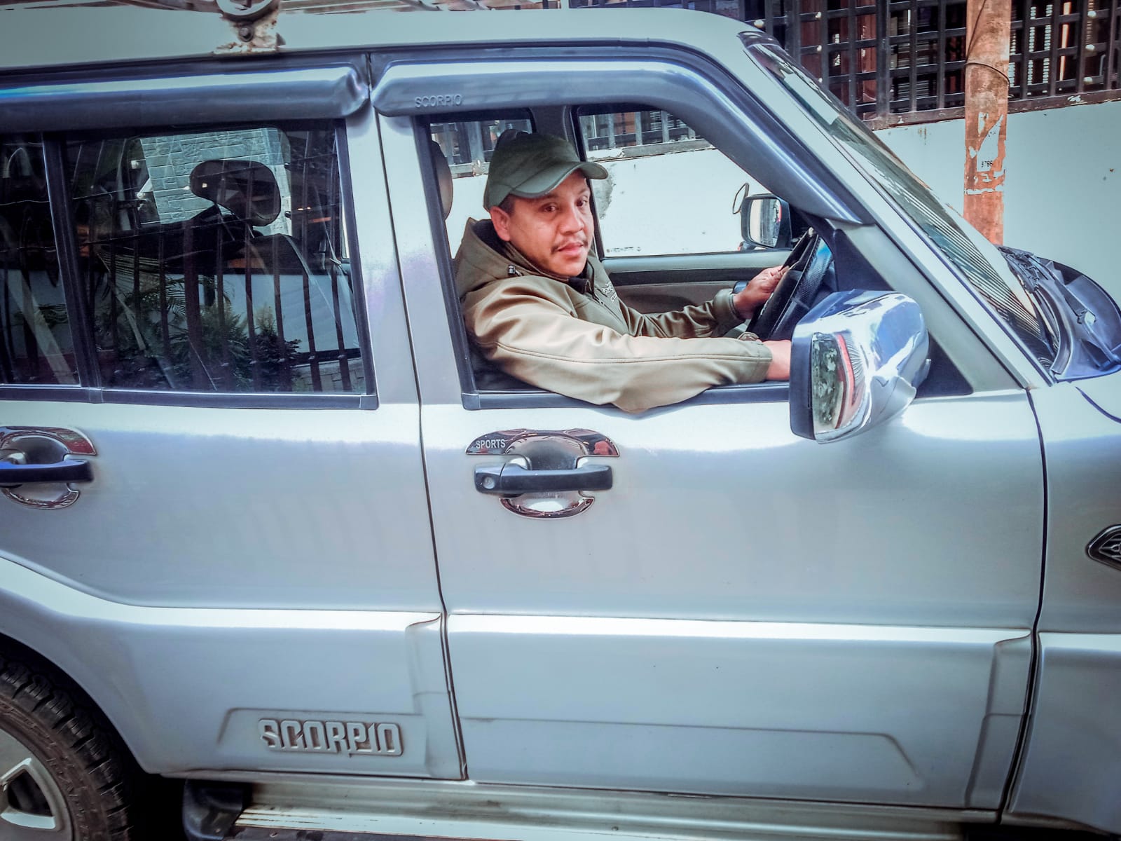 kathmandu to kerung border