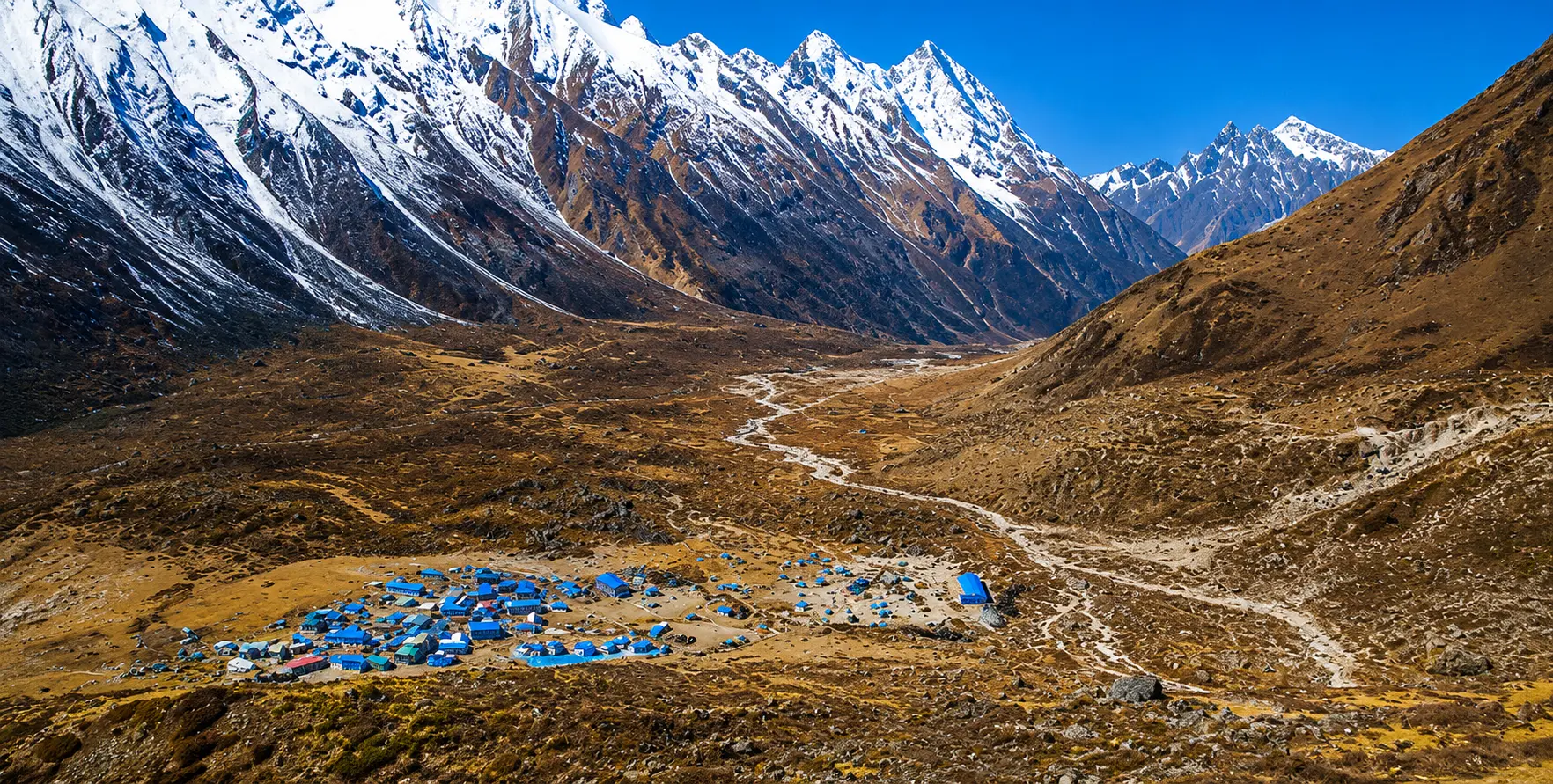 Explore the Kathmandu to Syabrubesi Road Overview with updated road conditions, travel distance, journey time, and the best private 4WD jeep and vehicle hire options for the Langtang Valley Trek.