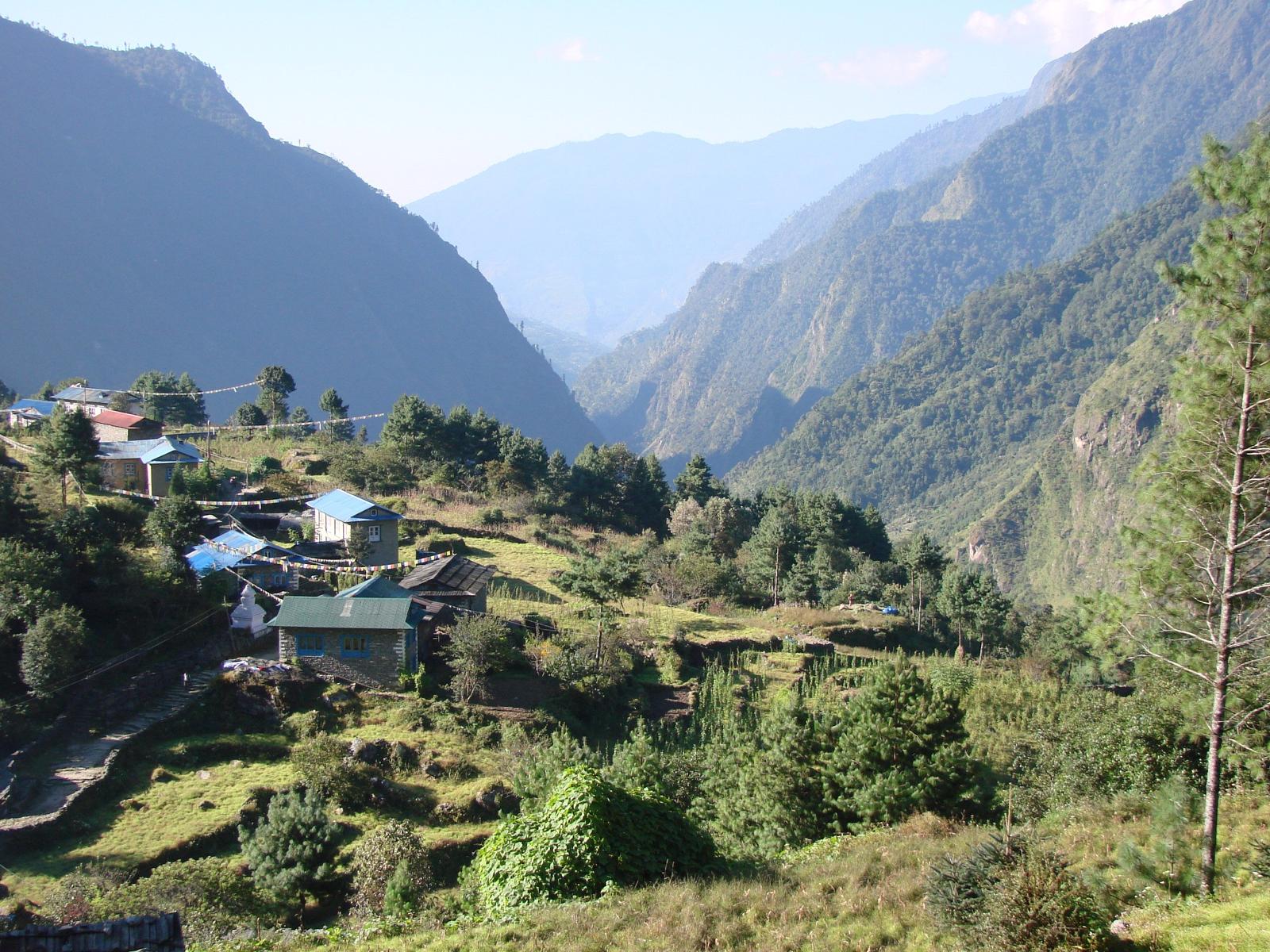 Explore the complete Everest Region Road Access and Jeep Rental Guide with the best road routes, private 4WD jeep hire, travel times, road conditions, and transportation options to Salleri, Surke, and the Everest Base Camp trekking region.