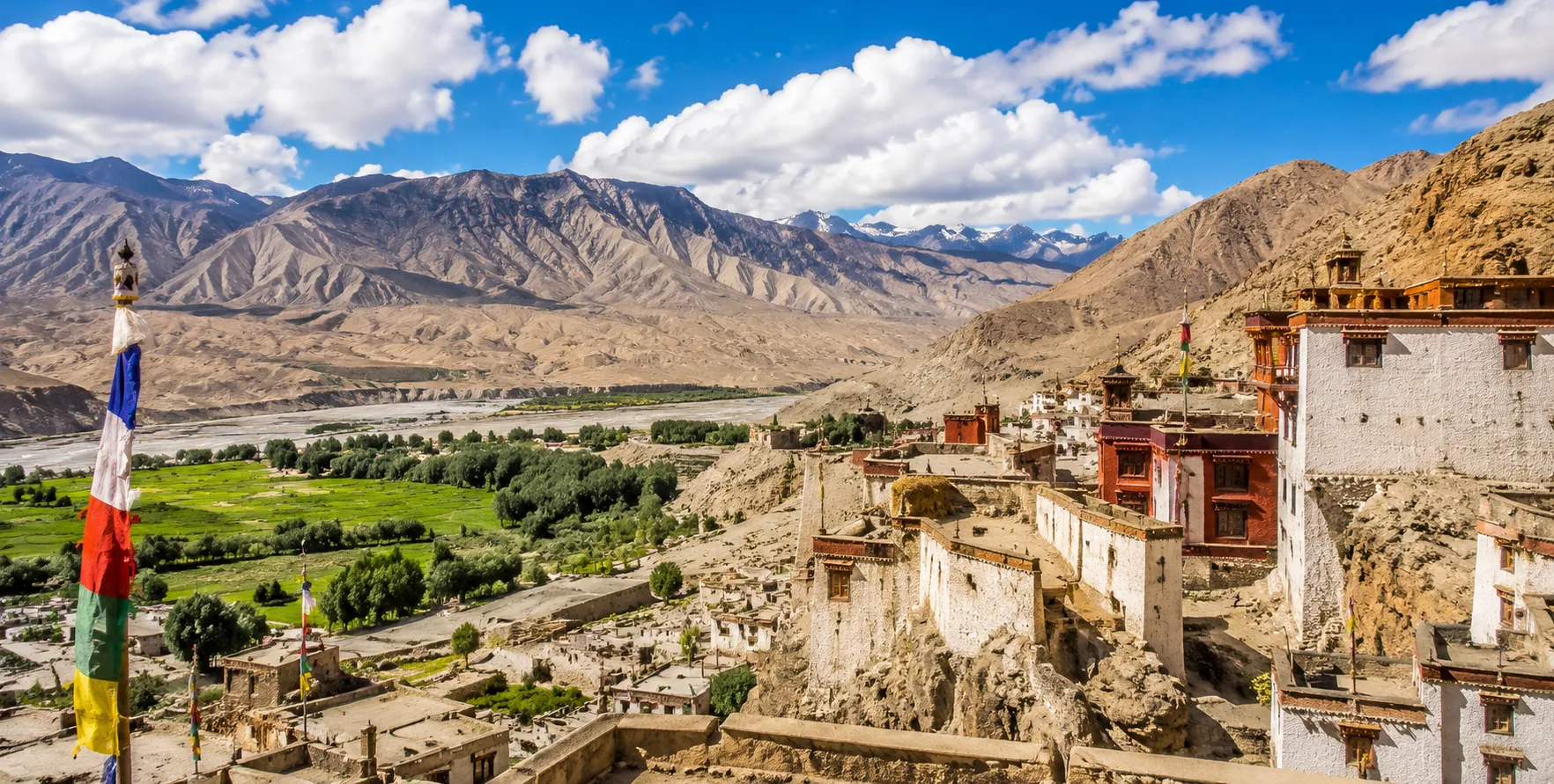 Luxury 4WD Jeep Hire in Nepal | Premium Off-Road Vehicle Rental Service-Mustang Full Guide: Upper & Lower Mustang Vehicle Hire kagbeni-Mustang Full Guide: Upper & Lower Mustang Vehicle Hire
