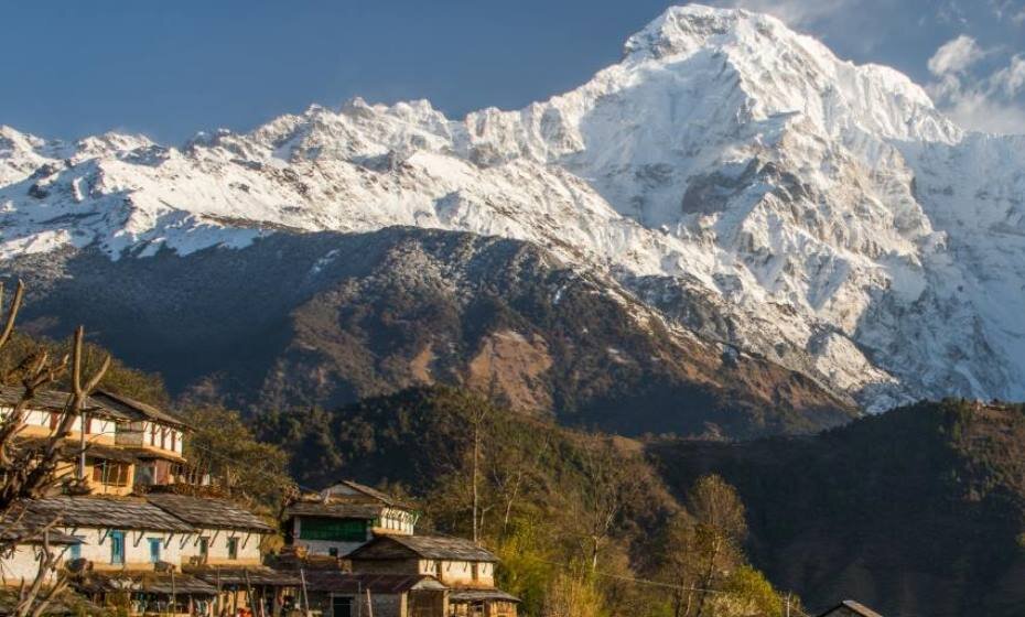 Book Pokhara to Landruk Jeep Hire with a private 4WD jeep or Scorpio SUV for a comfortable journey to the Annapurna trekking region. A private jeep provides convenient hotel pickup in Pokhara, luggage space, and flexible travel arrangements.